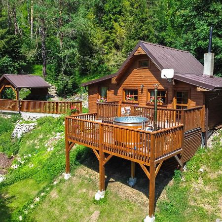 Sovia Wellness Chata S Jacuzzi Kadou A Saunou, Cingov Smižany Eksteriør billede